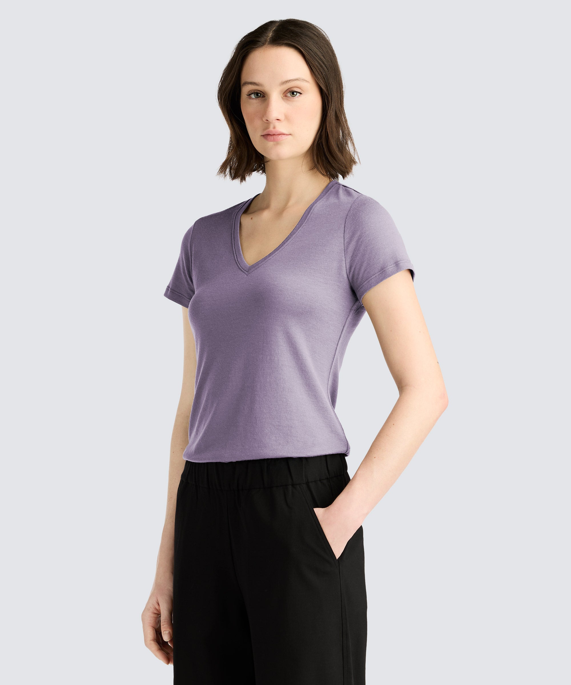 Women's Merino V-Neck T-Shirt | Unbound Merino