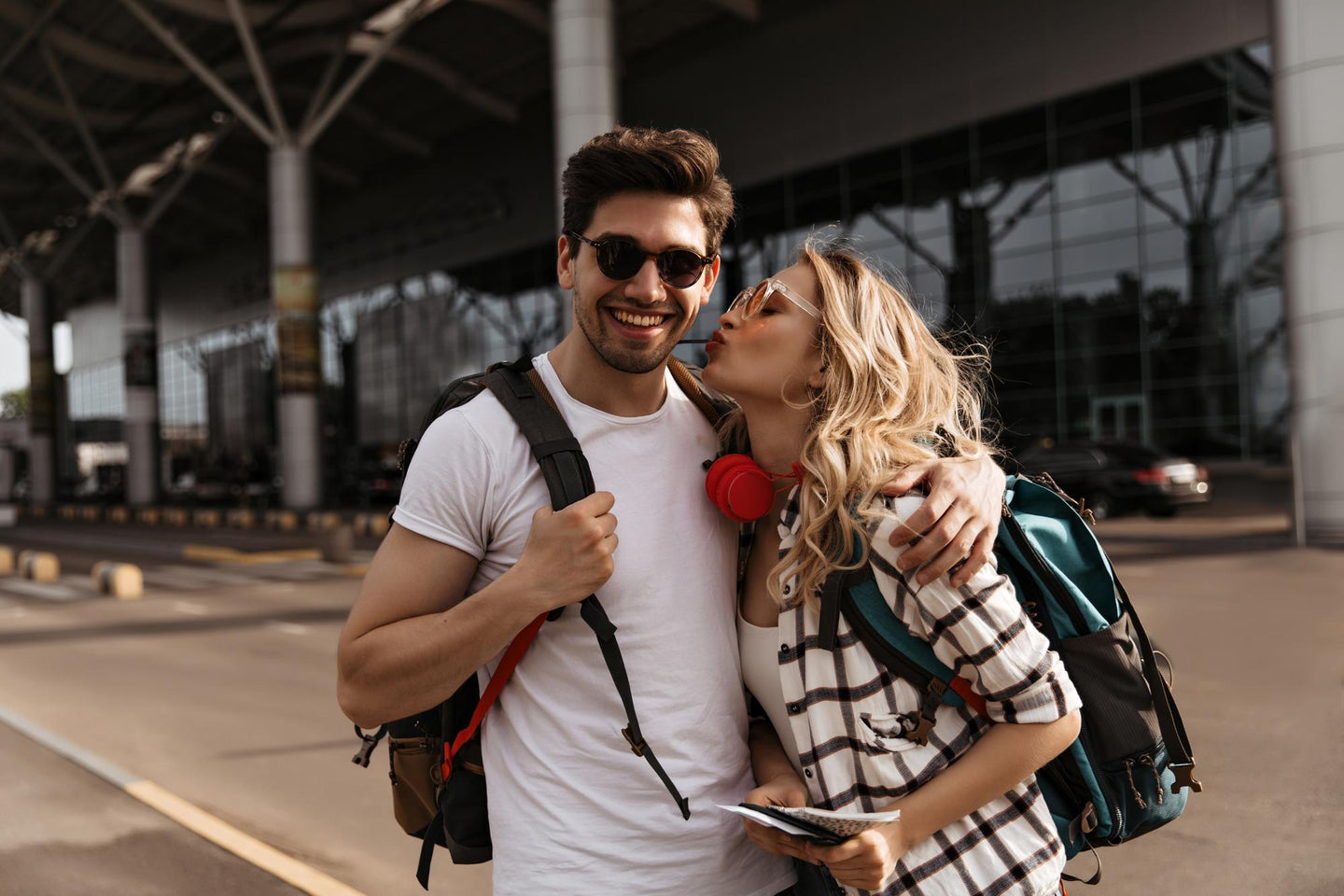 Essential Travel Tips for Couples on the Go