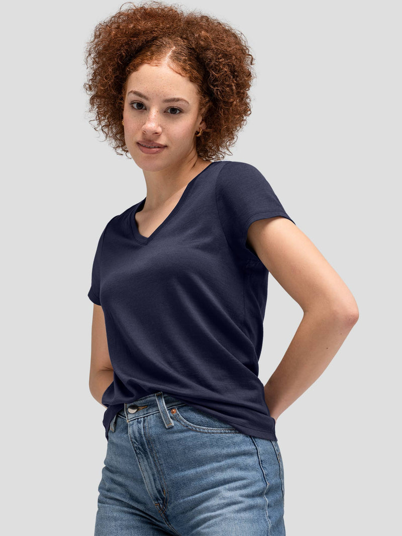 Women's Slim Travel Pants + T-Shirt