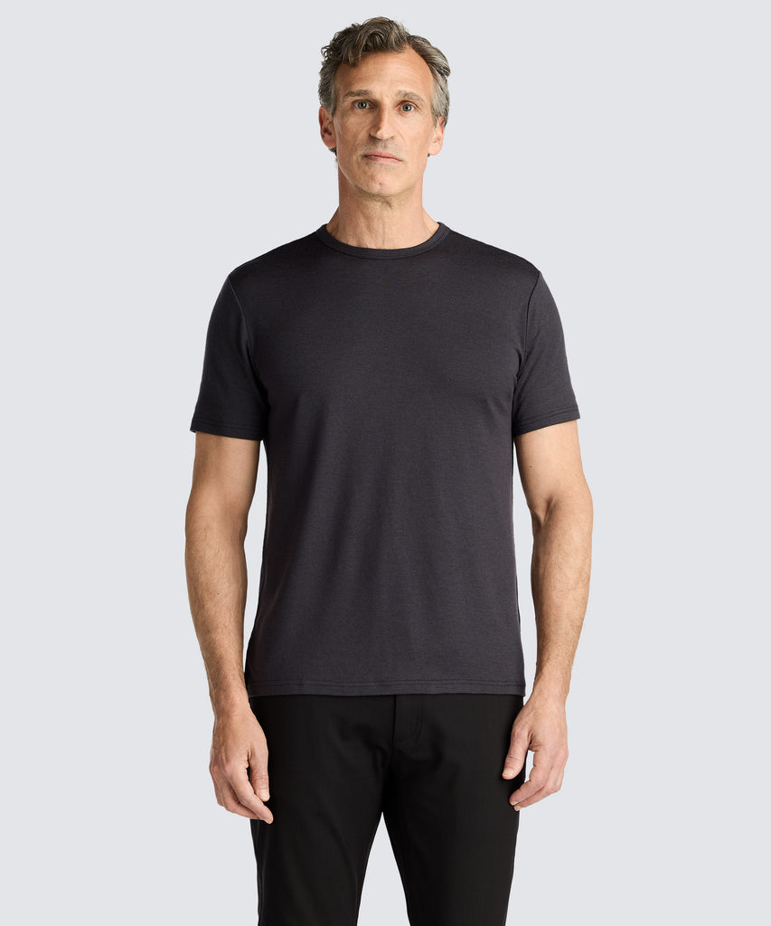 Unbound Merino, brand website product image