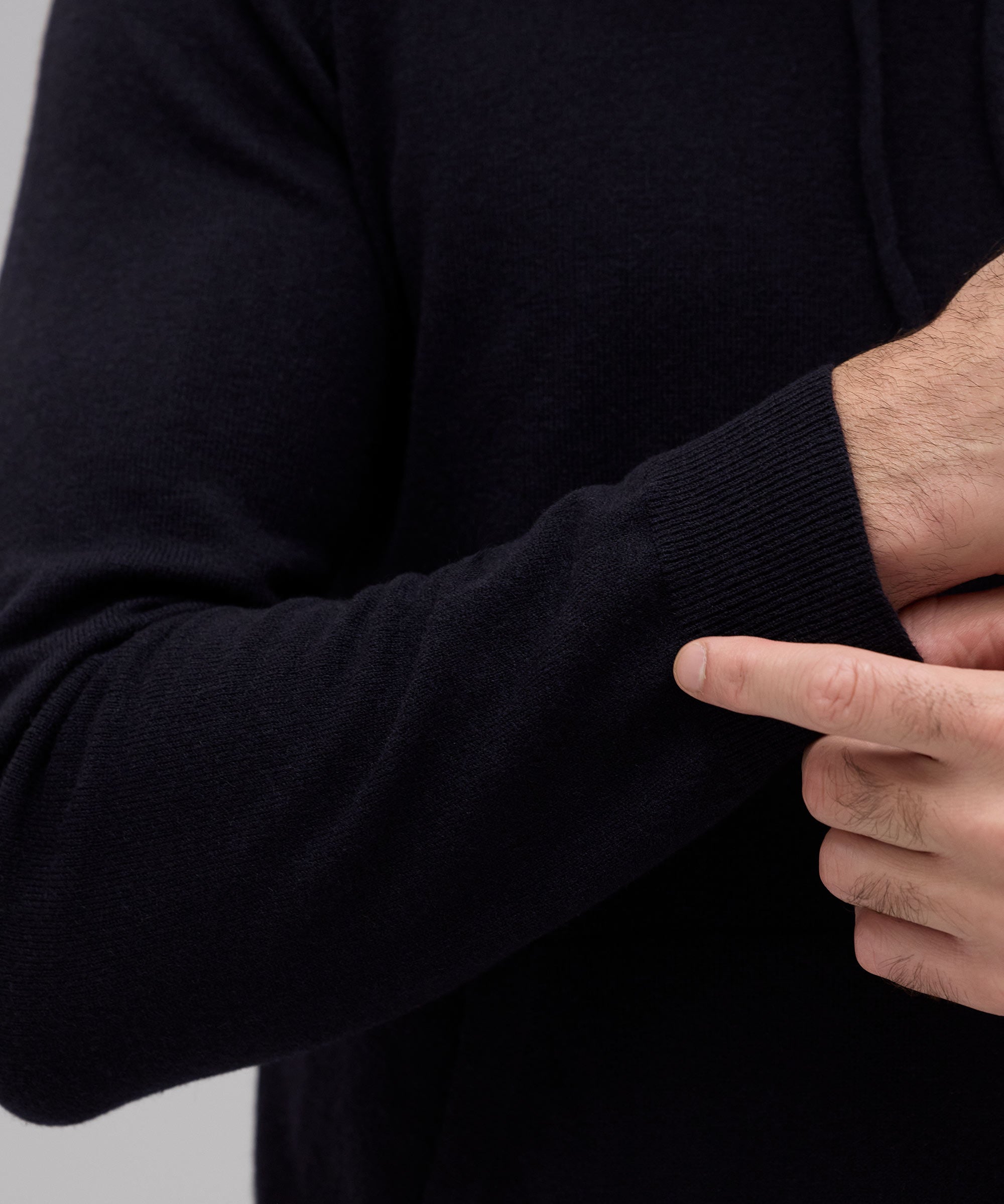 Men's Merino Cashmere Hoodie | Unbound Merino Men's Merino Cashmere Hoodie | Unbound Merino