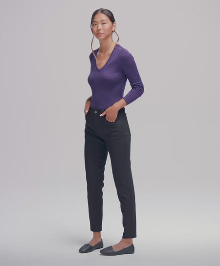 Women's Slim Merino Long Sleeve V-Neck | Unbound Merino