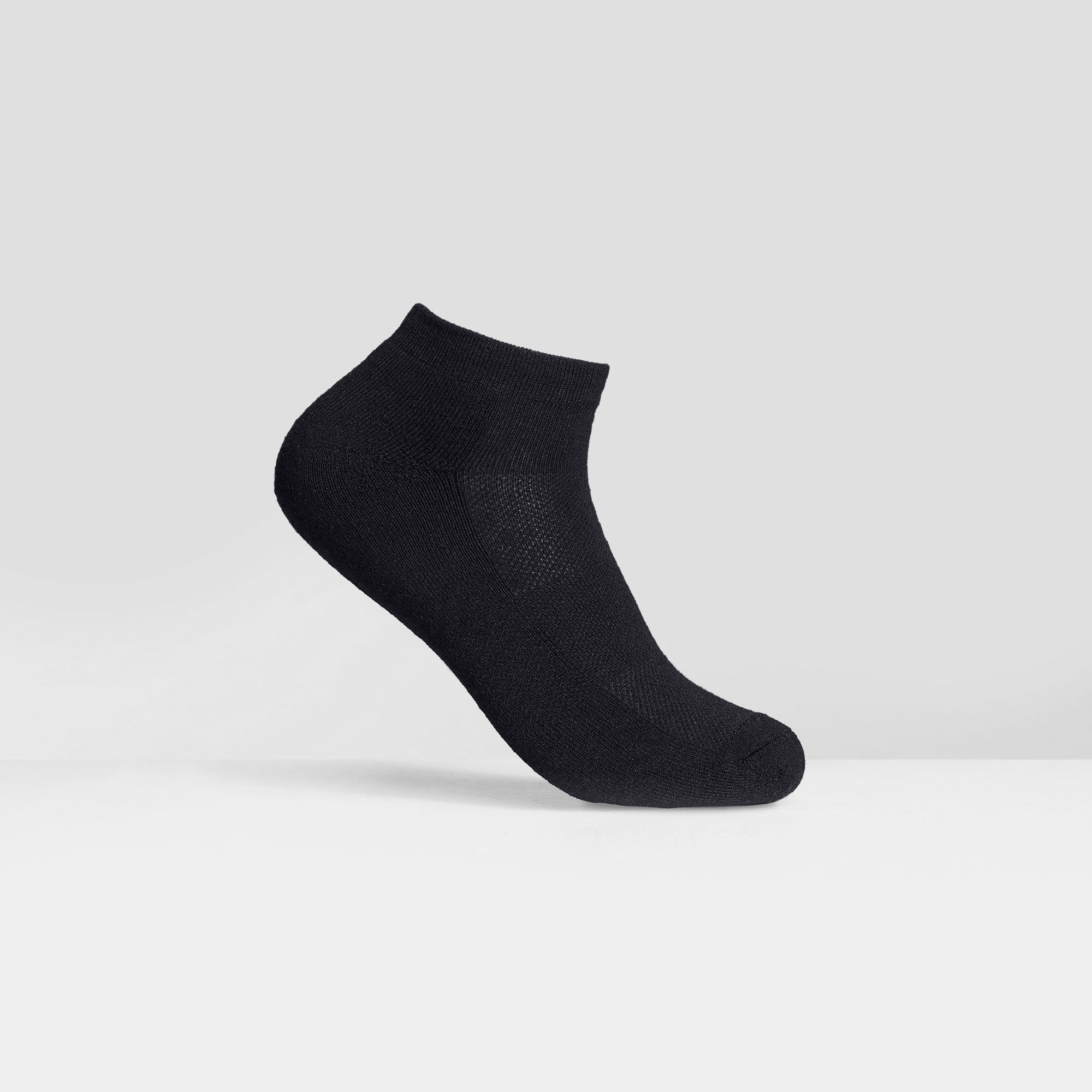 Men's All Season Ankle Socks | Unbound Merino