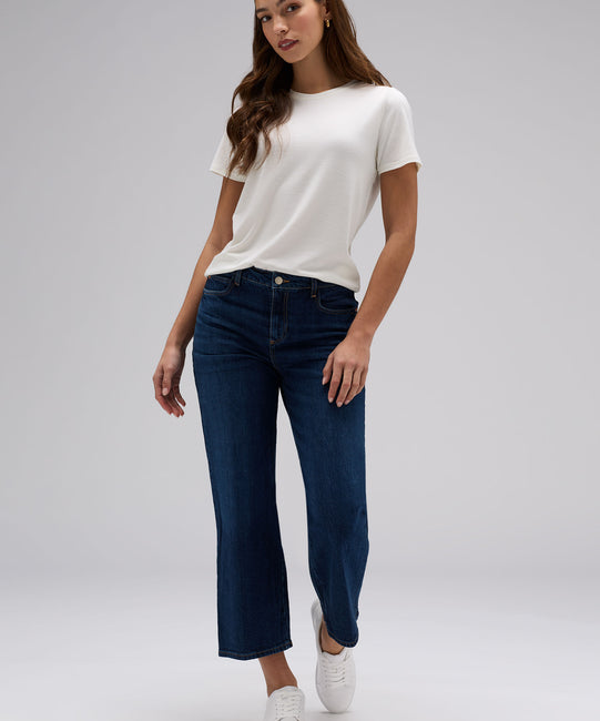 Women's Slim Travel Pants + T-Shirt