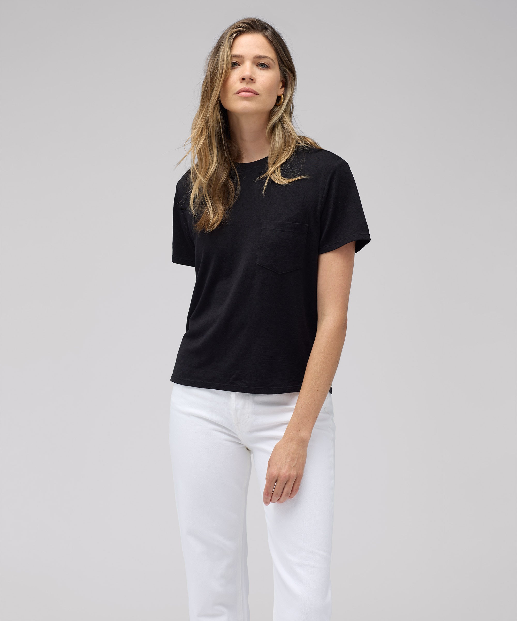 Women s Merino Boxy Pocket Tee Unbound Merino